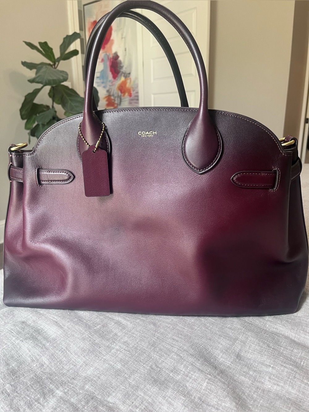 COACH Empire Carryall 40- Merlot